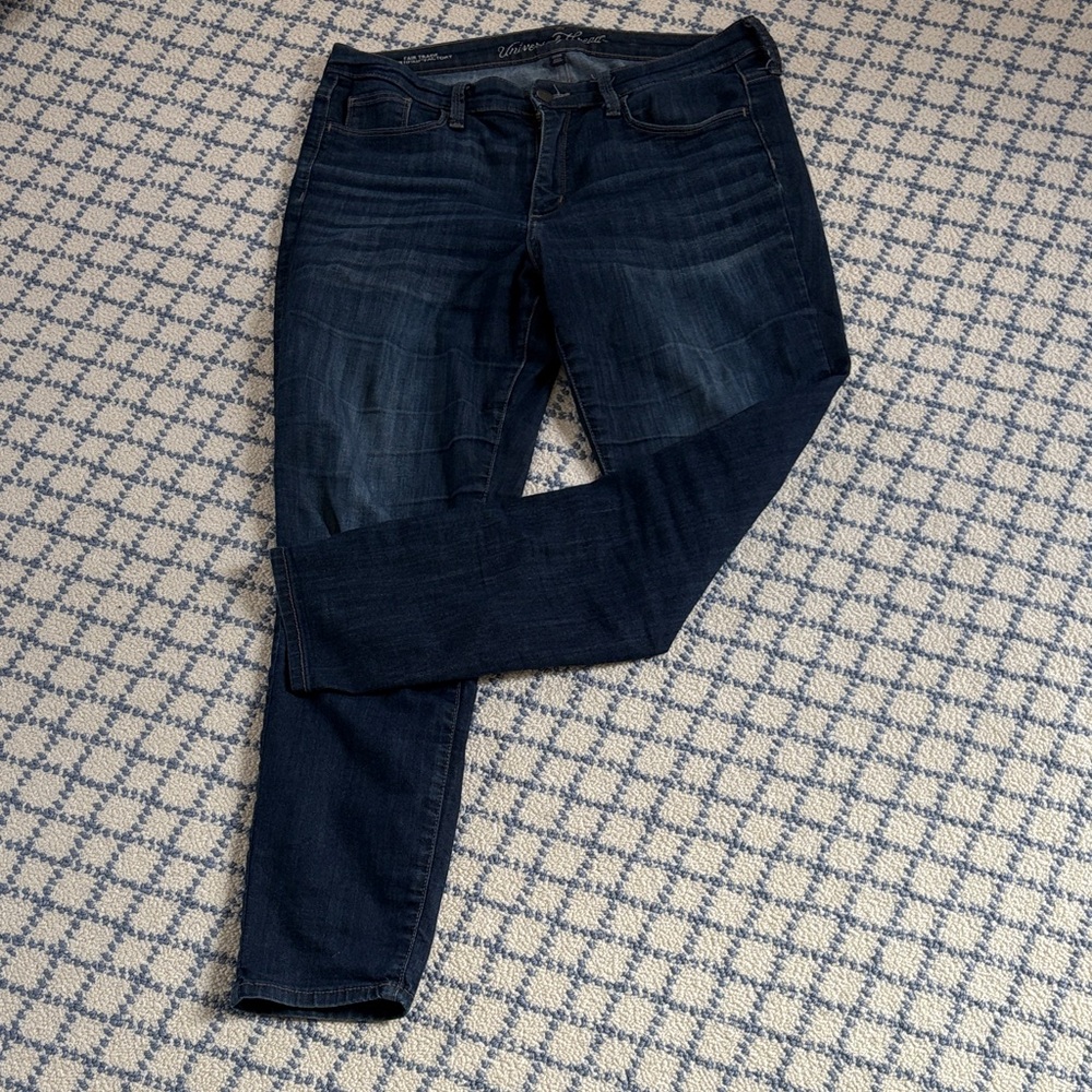 Universal Thread Women's Deep Indigo Skinny Jeans